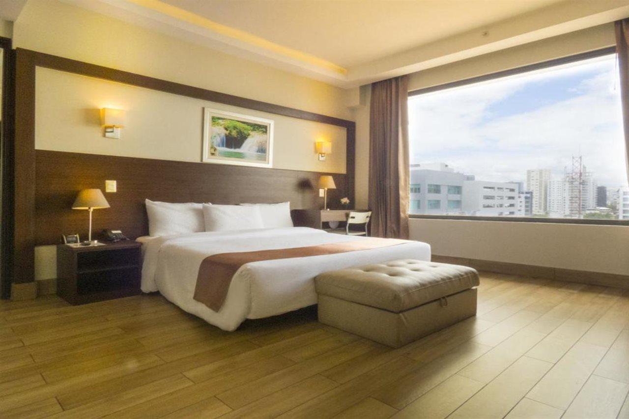 Weston Suites Hotel Santo Domingo Exteriér fotografie